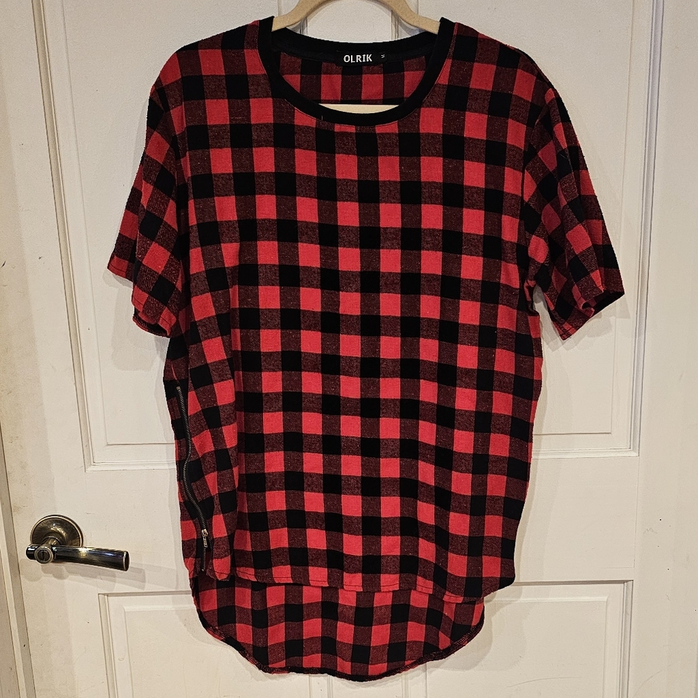 Buffalo Flannel T-shirt tunic with double side zippers.